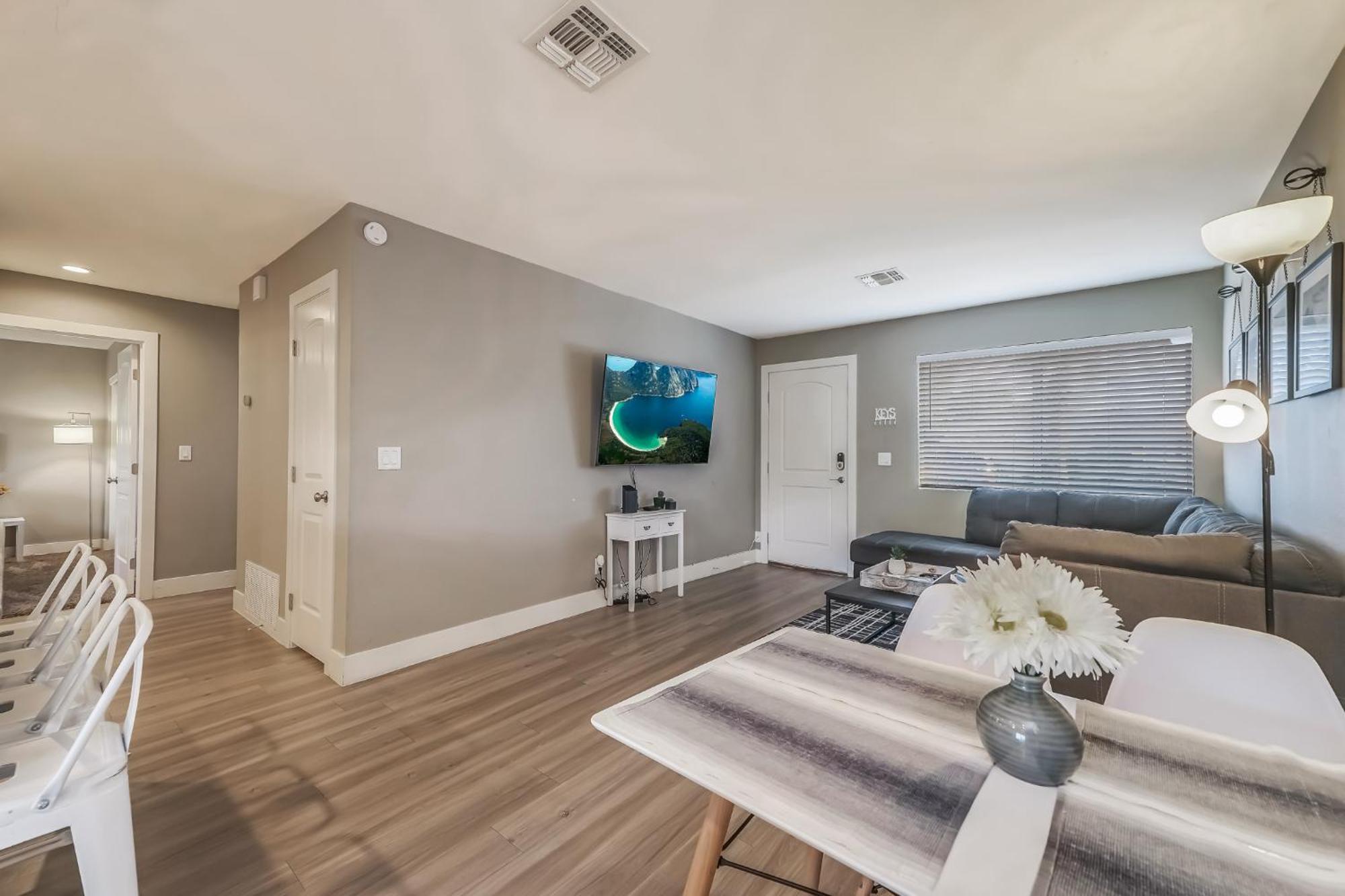 Tempe Joy House With Backyard Sanctuary By Asu Villa ภายนอก รูปภาพ